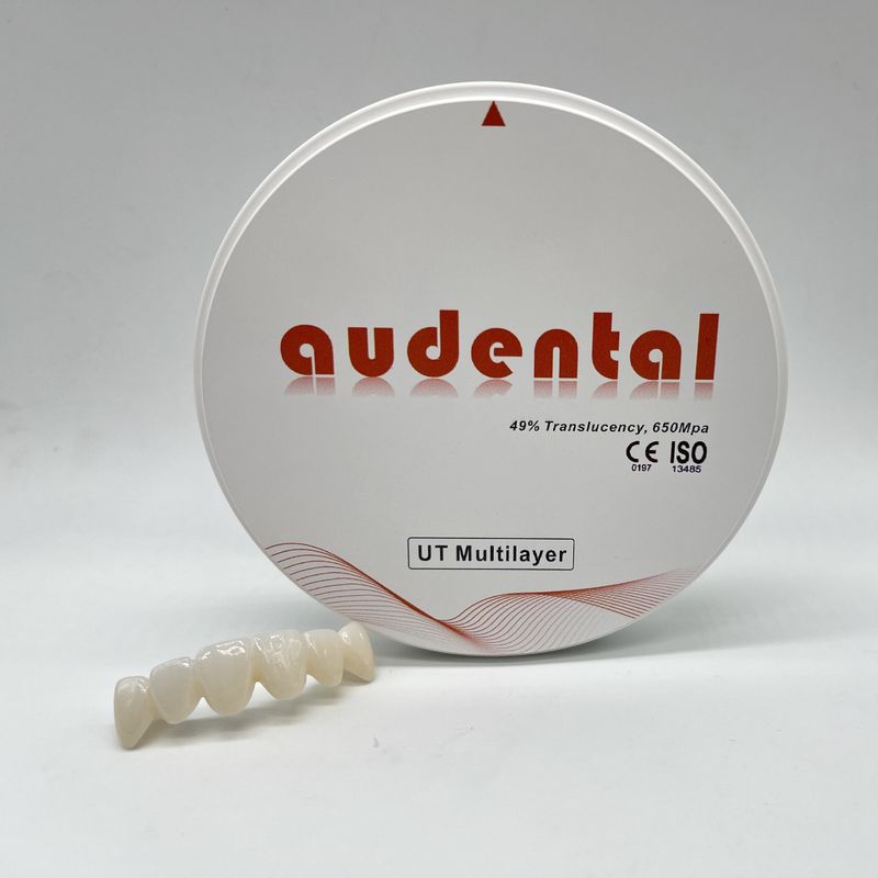 UT / DUT Multilayer Dental Zirconia Block Độ xuyên suốt cao và sức mạnh cho thẩm mỹ tối ưu