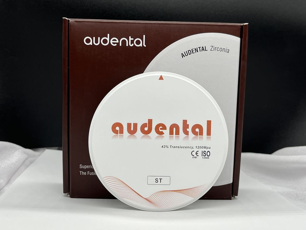 Khối Zirconia Trắng ST/DST Độ Bền Cao 41-43% Bán Trong Mờ Dùng Cho Phục Hình Răng